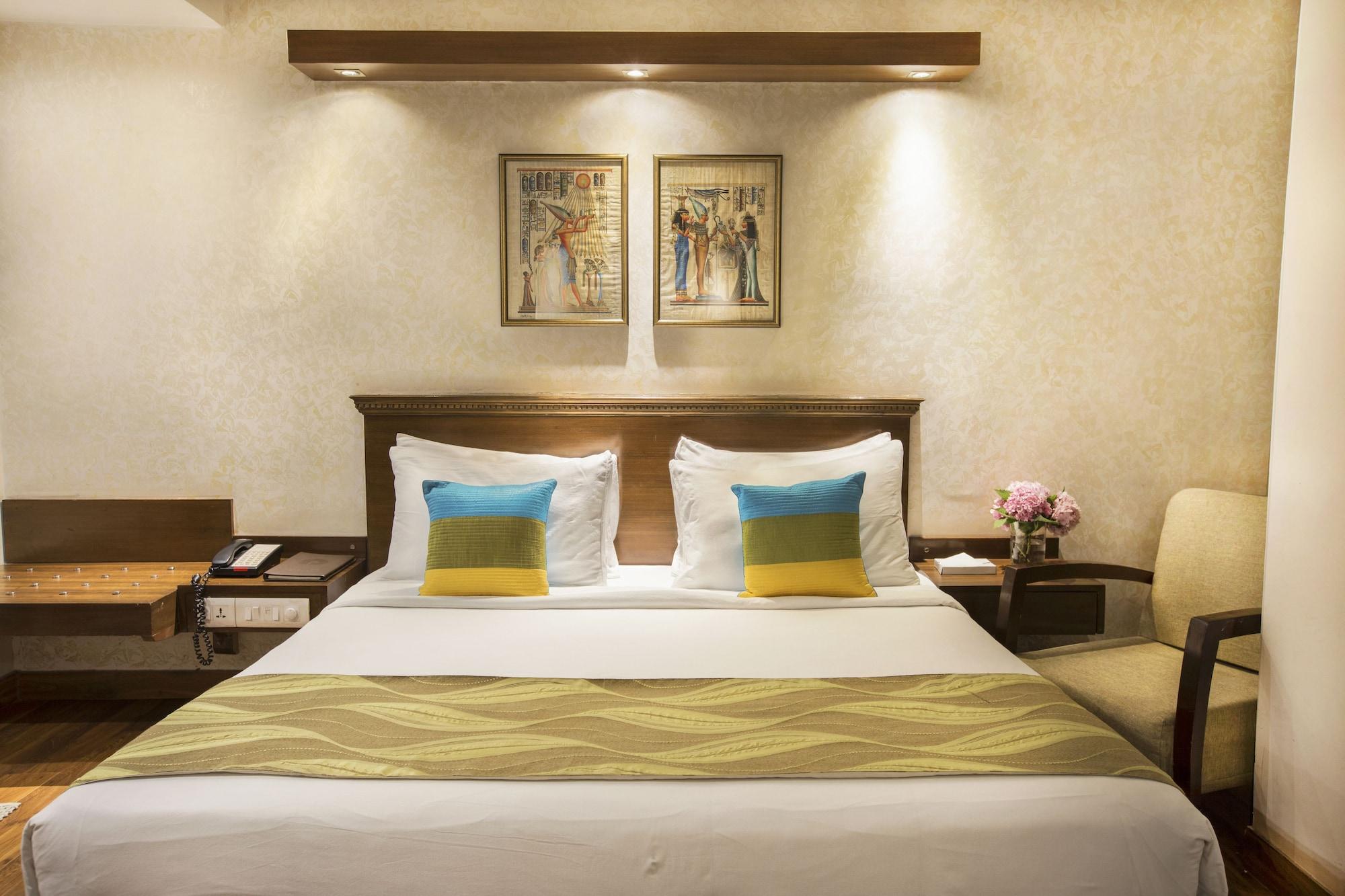 Rockland Hotel, C.R Park New Delhi Exterior photo